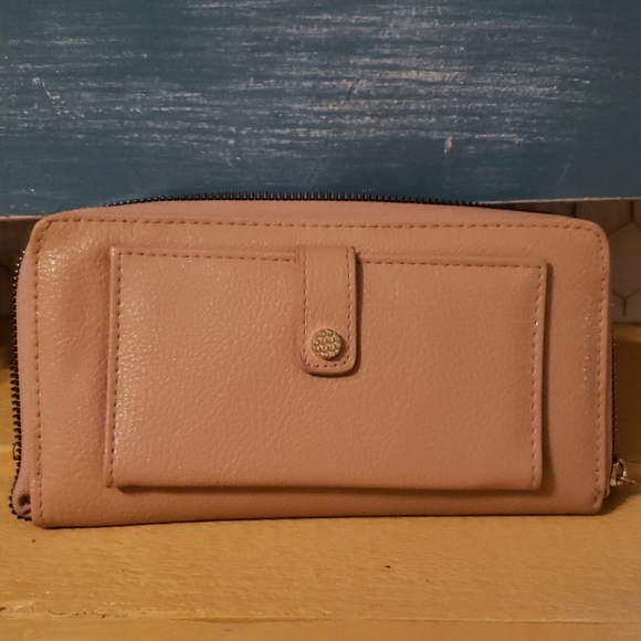 Wallet - Picture 1 of 3